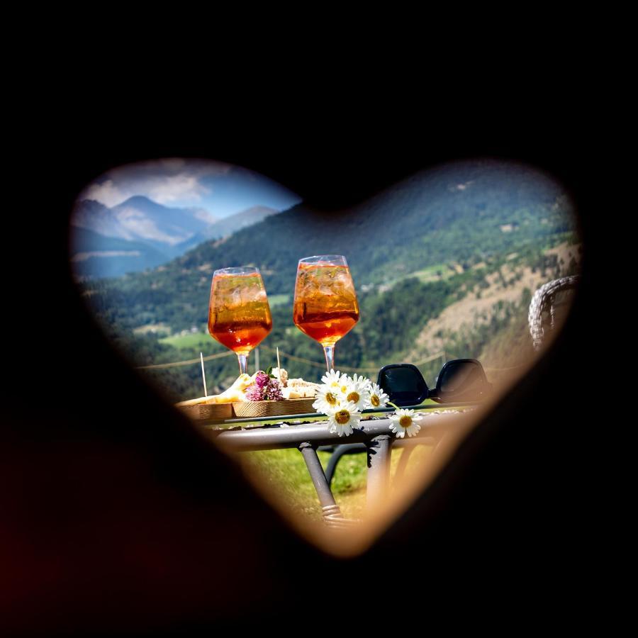 Hostellerie Le Lievre Amoureux Valpelline Esterno foto