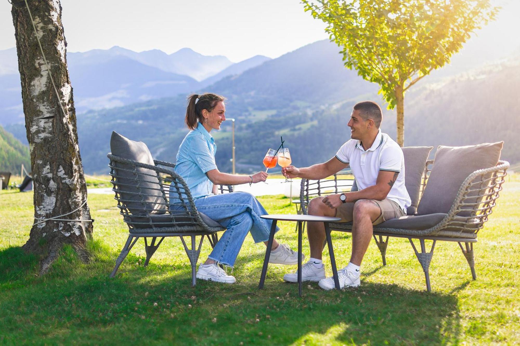 Hostellerie Le Lievre Amoureux Valpelline Esterno foto