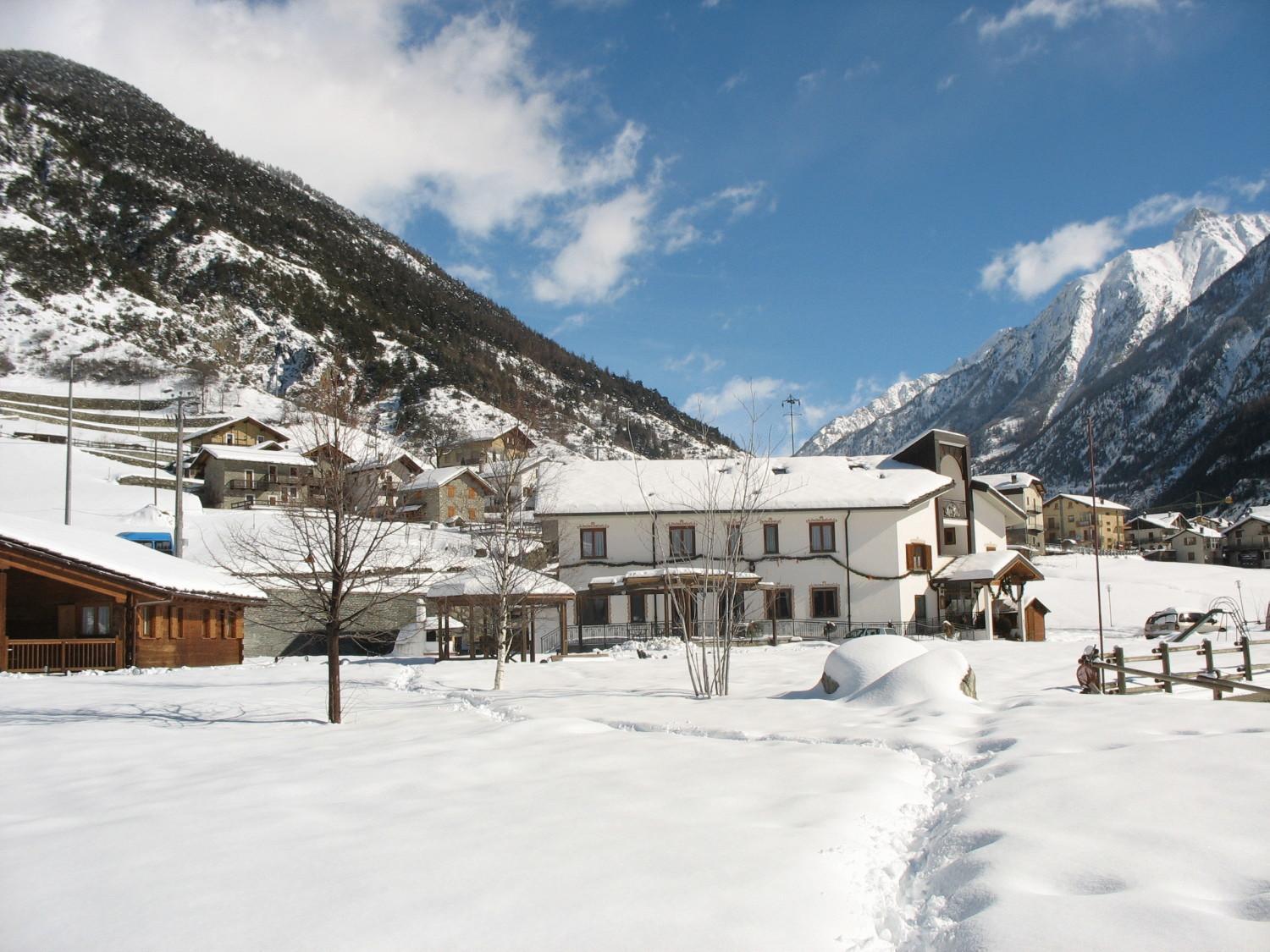 Hostellerie Le Lievre Amoureux Valpelline Esterno foto